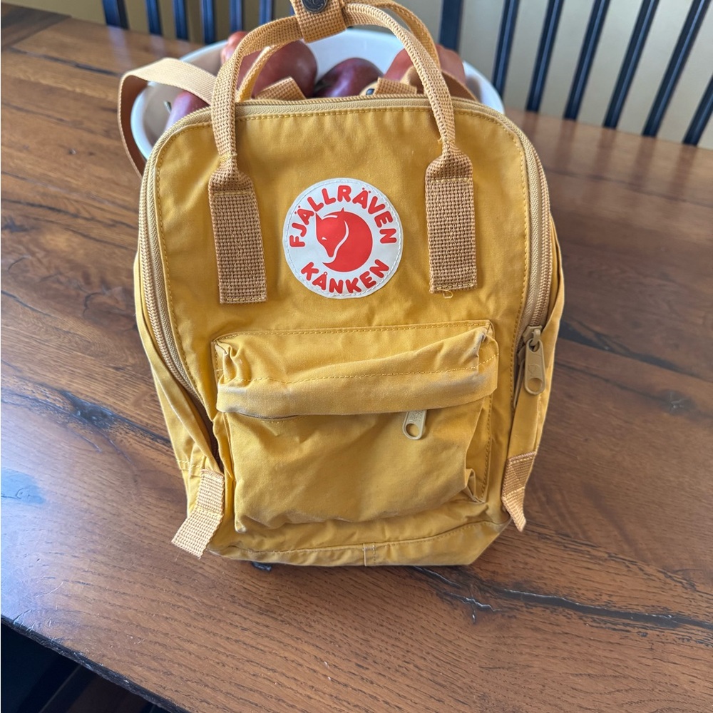Fjallraven Kånken Ochre Backpack
